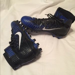 Nike blue/black/white cleats